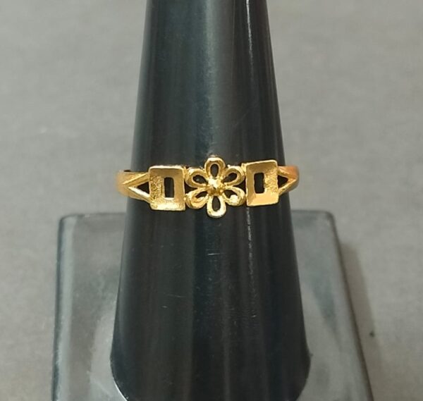 High Quality Tridhatu (Copper+Brass+Alloy) Designer Ring 17 | Size- Standard